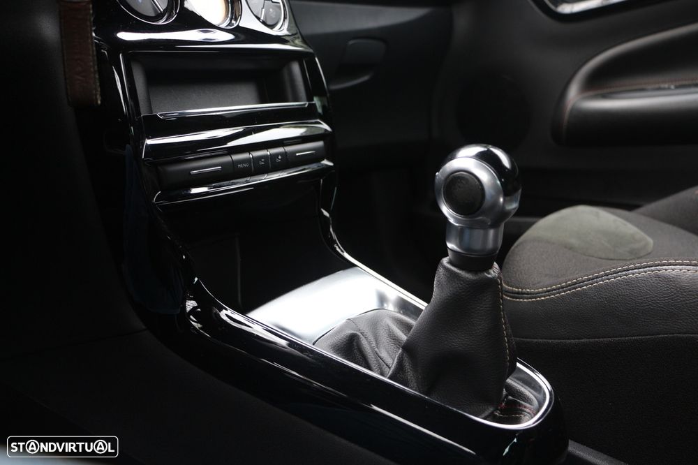 DS DS3 1.6 BlueHDi Performance Line - 15