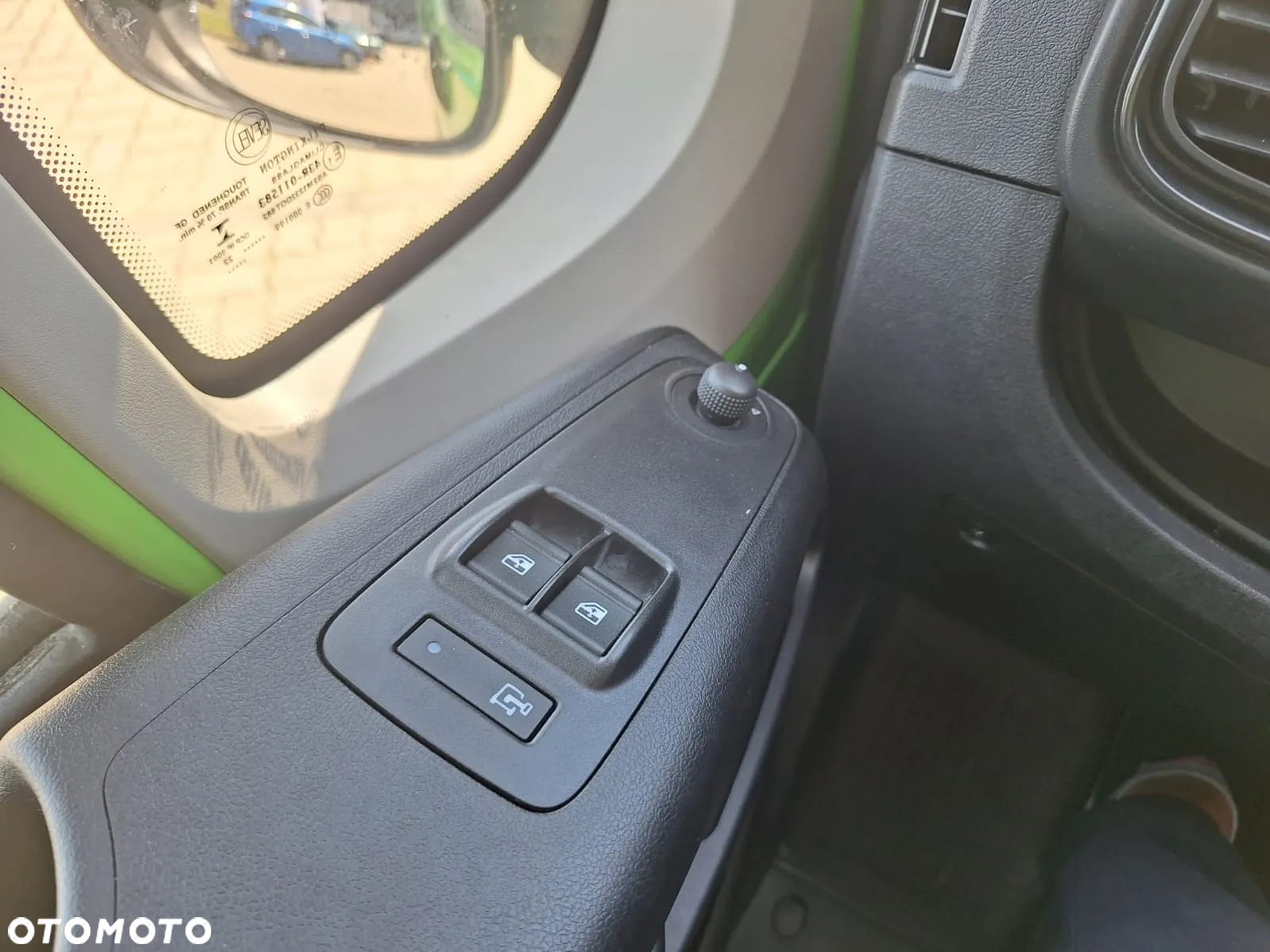 Fiat Ducato L2H2 izoterma wewnętrzna Zanotti 350 -20st grube ściany - 25