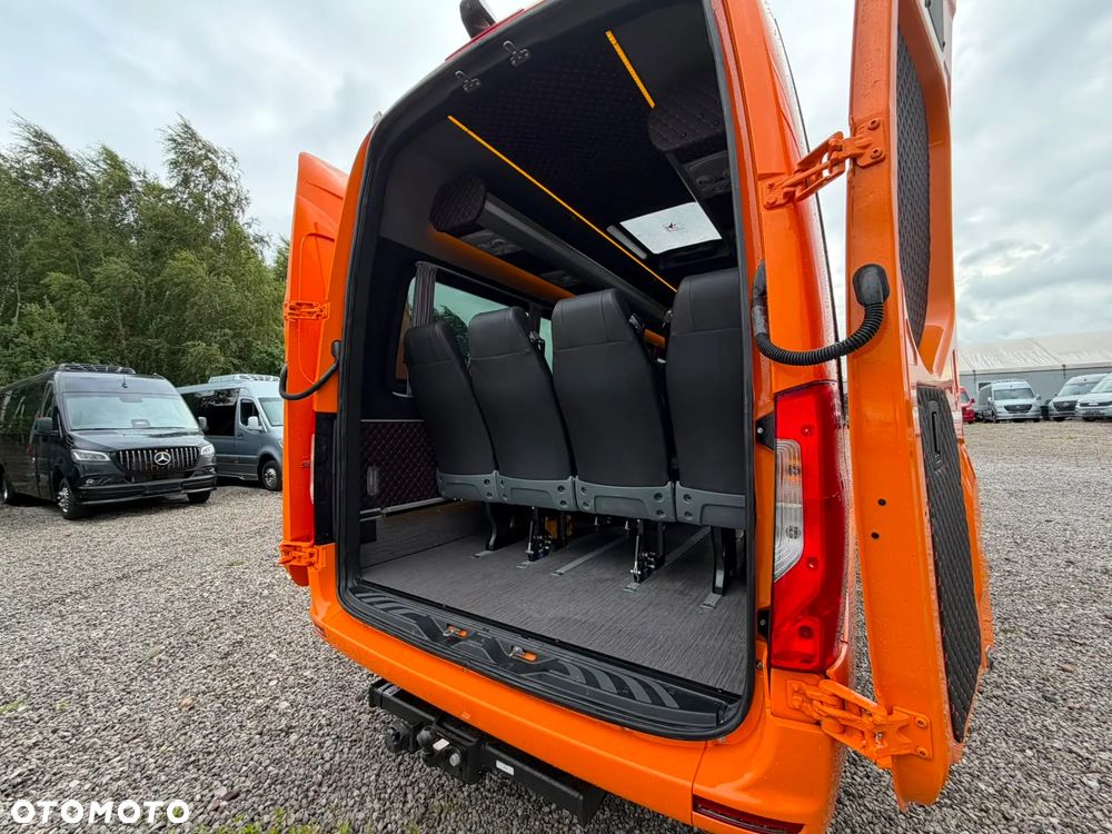 Mercedes-Benz Sprinter 517 - 7