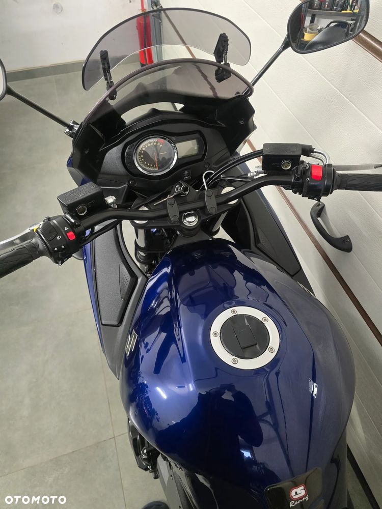 Suzuki Bandit - 22