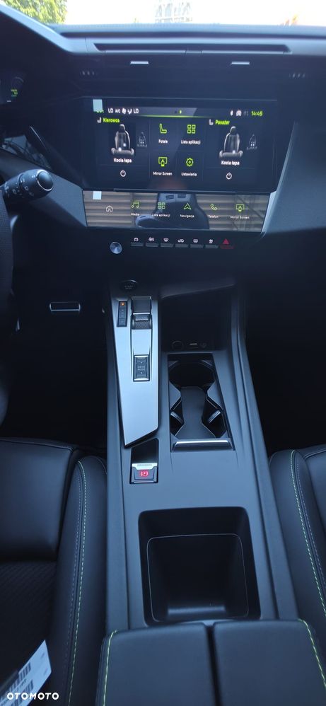Peugeot 308 1.2 mHEV GT S&S e-DCS6 - 23