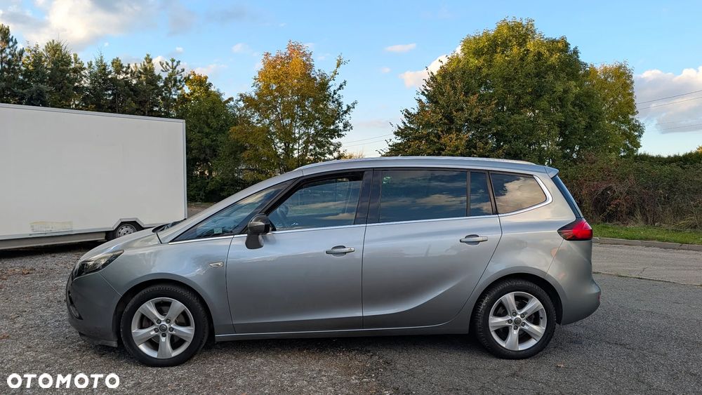 Opel Zafira 2012 photo 4