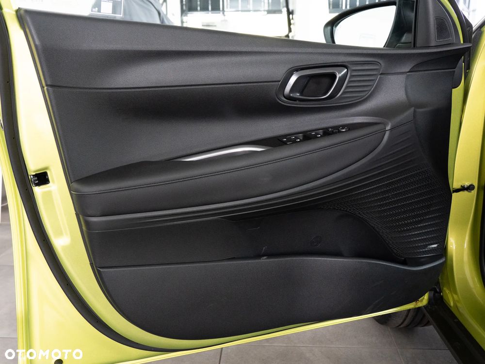 Hyundai Bayon 1.0 T-GDI Executive DCT - 12