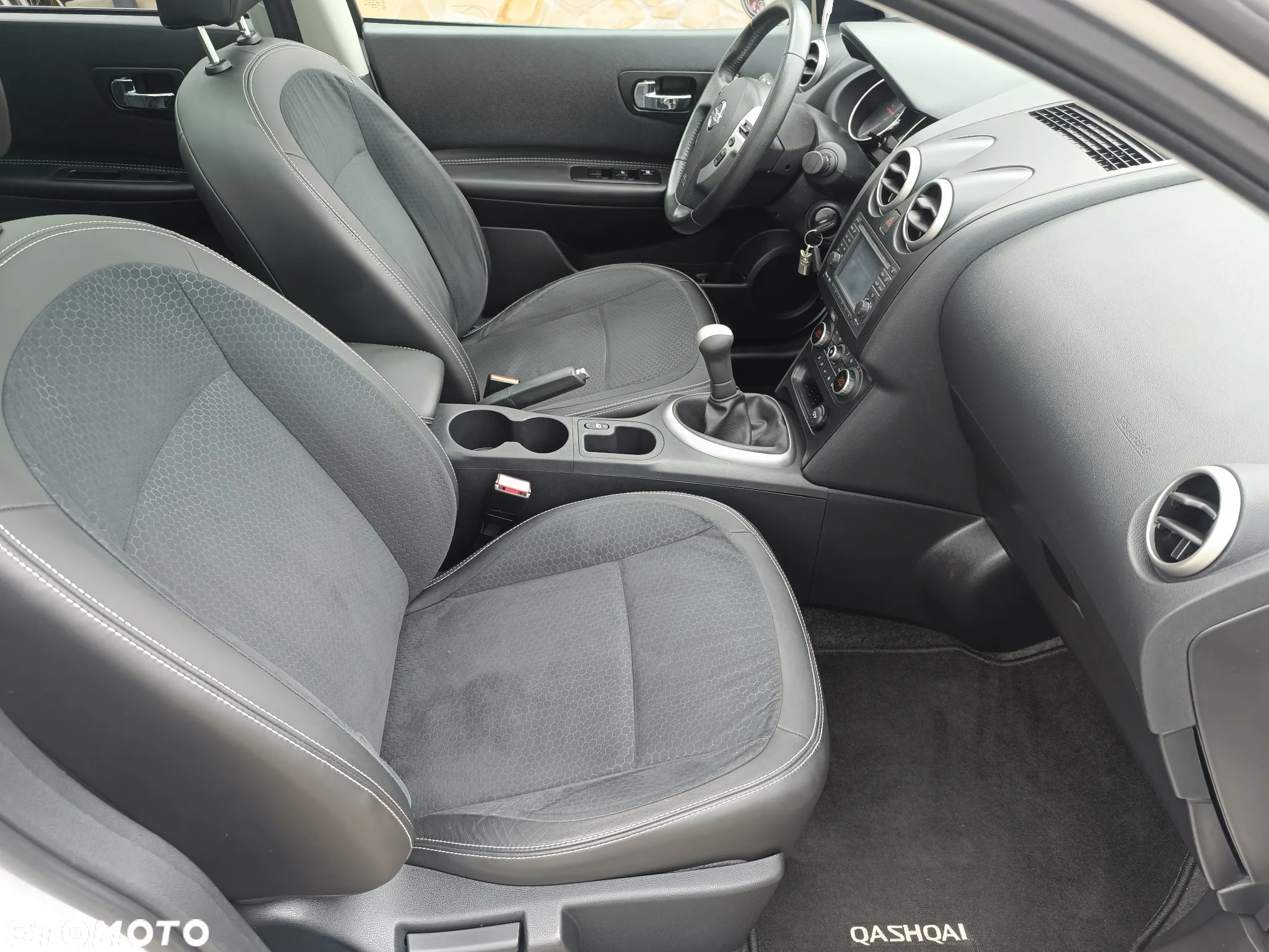 Nissan Qashqai 1.6 I-Way - 30