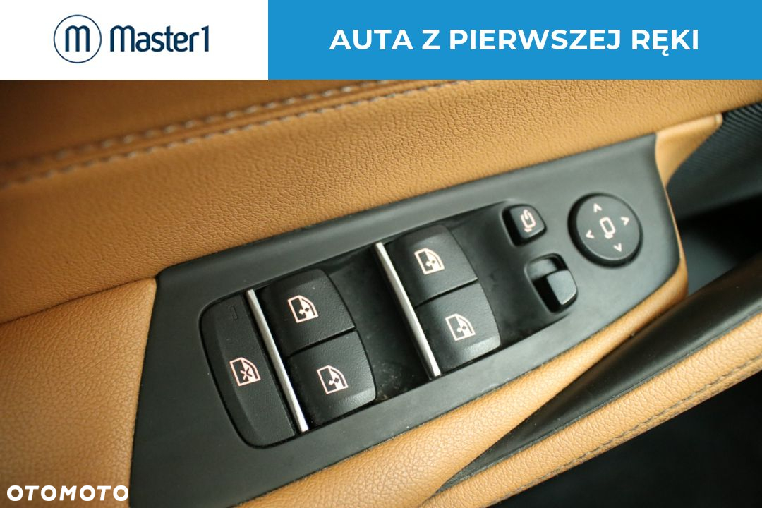 BMW Seria 5 520i mHEV - 13