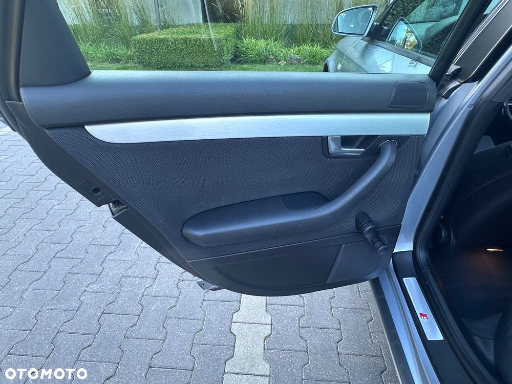 Audi A4 Limousine 1.8 T - 15
