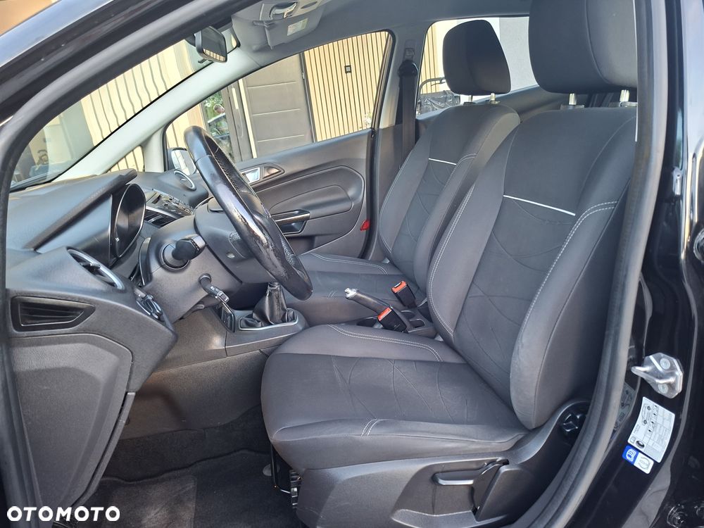 Ford Fiesta - 11