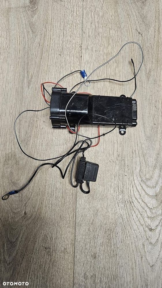 Profesjonalny Lokalizator GPS / VHF Traqueur SPOTsp - 2