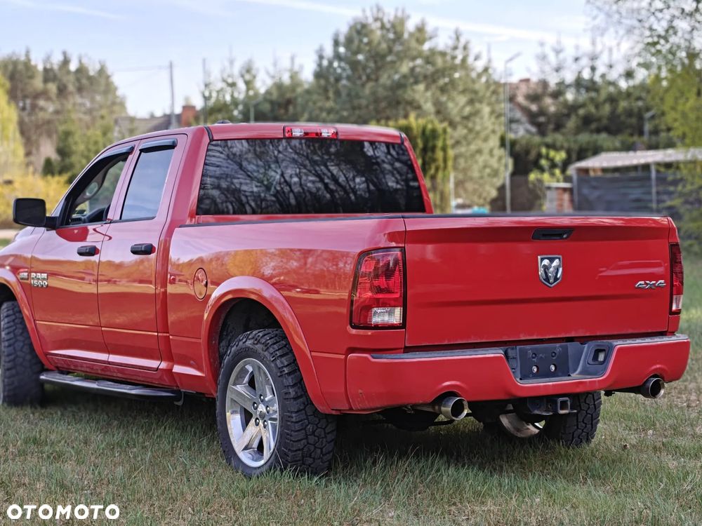 Dodge RAM 5.7 4x4 - 3