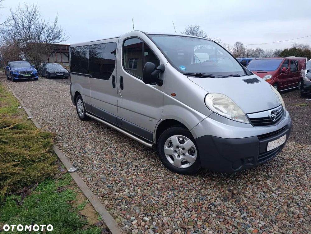 Opel Vivaro - 28