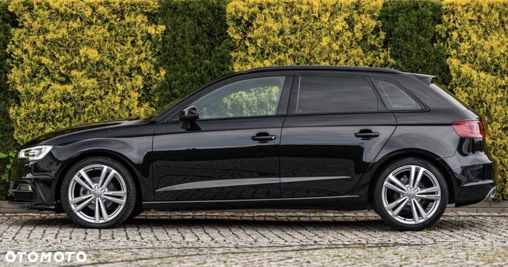 Audi A3 Sportback - 15