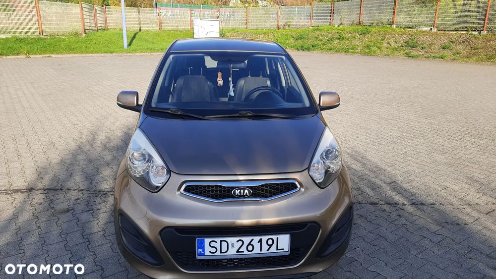 Kia Picanto 1.0 Fifa World Cup Edition - 6