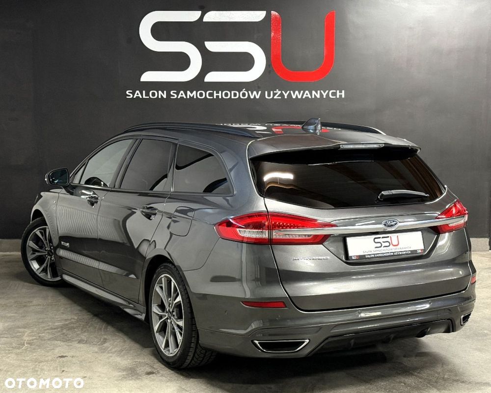 Ford Mondeo - 4
