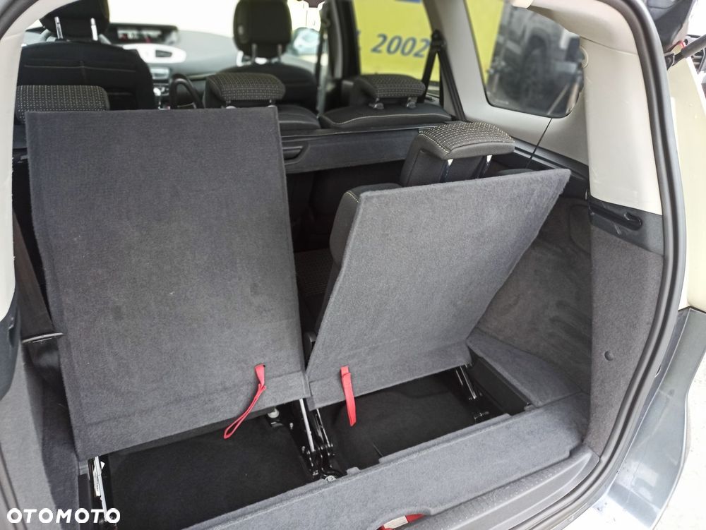 Renault Grand Scenic - 9