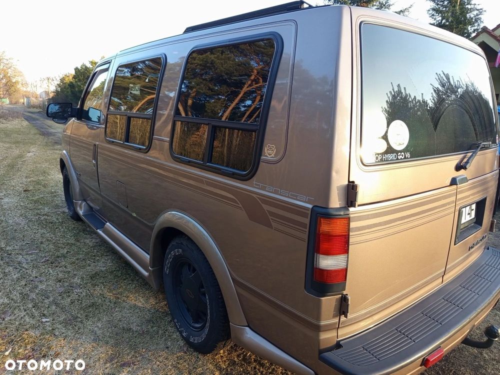 Chevrolet Astro 4.3i V6 - 24