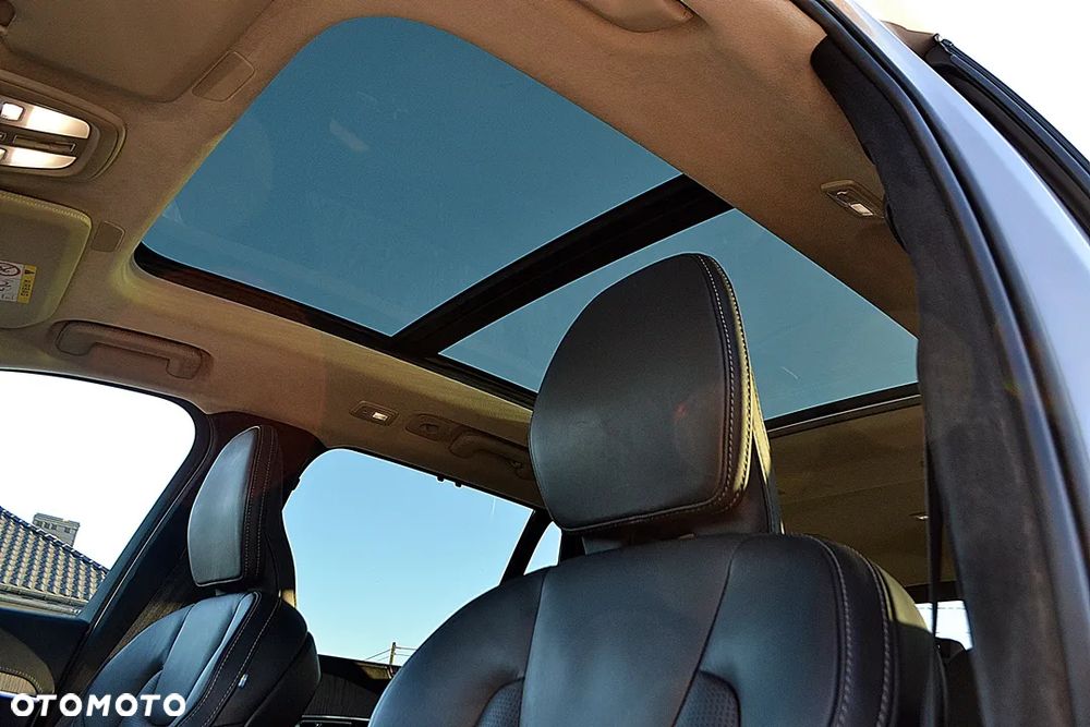 Volvo XC 90 B5 D AWD Ultimate Bright 7os - 30