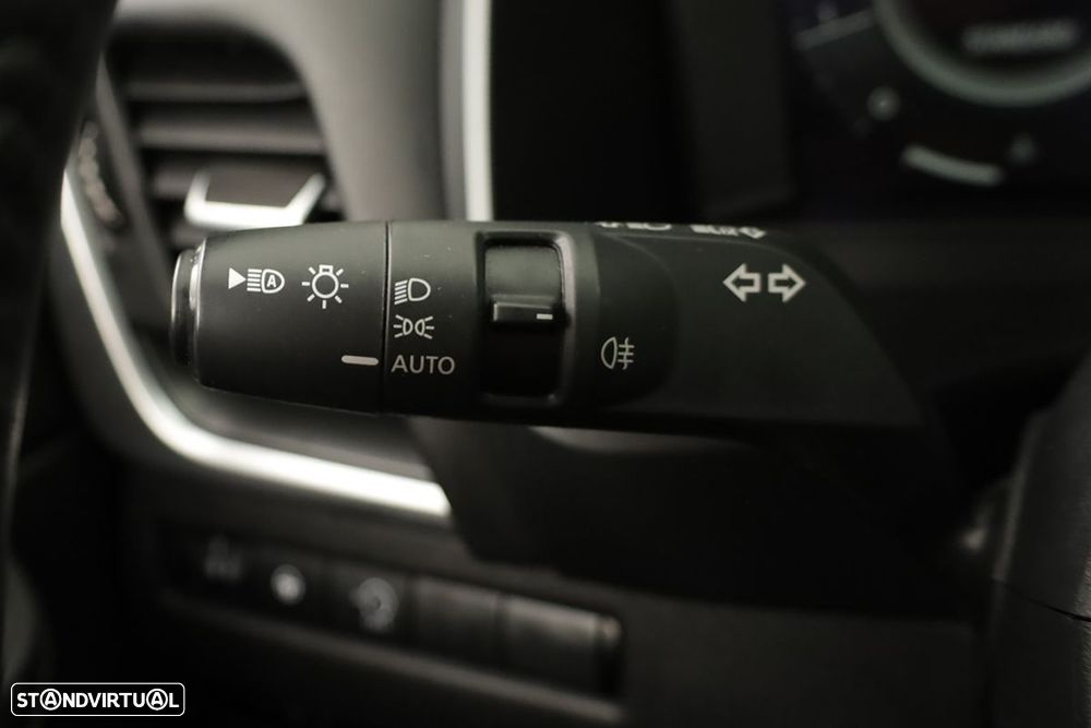 Nissan Qashqai 1.3 DIG-T N-Connecta LED - 17