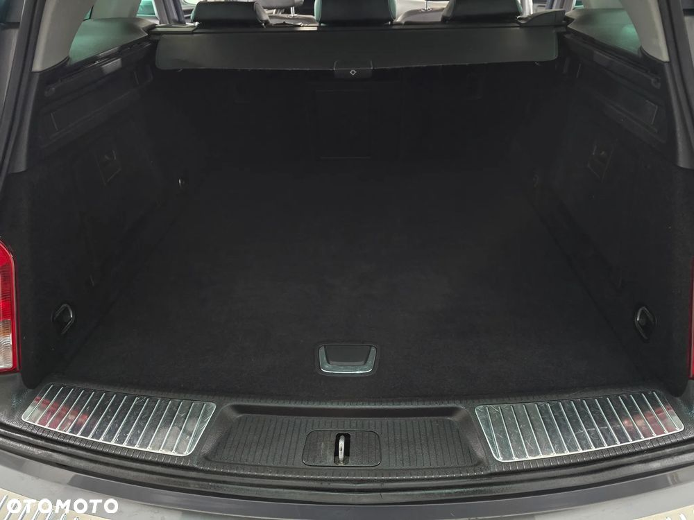 Opel Insignia 2.0 CDTI automatik Business Innovation - 40