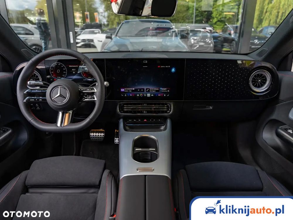 Mercedes-Benz CLA 200 AMG Line 7G-DCT - 9