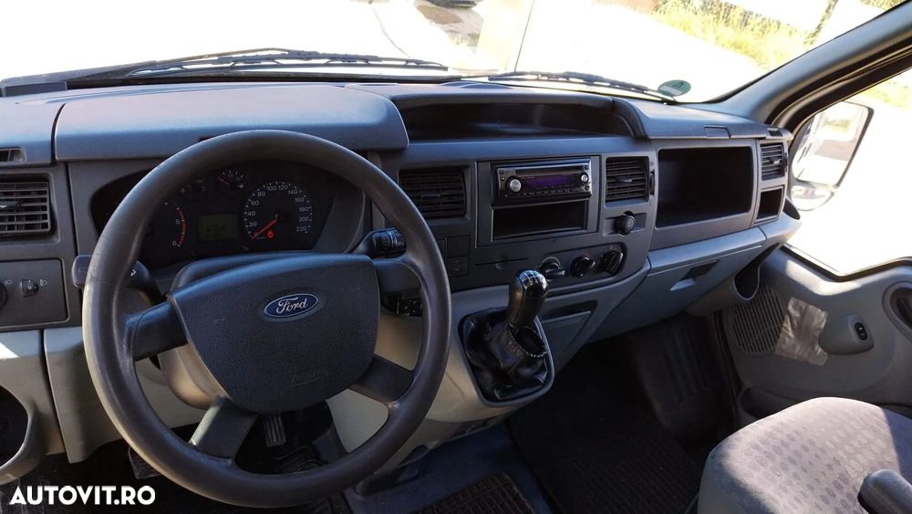 Ford TRANSIT - 11