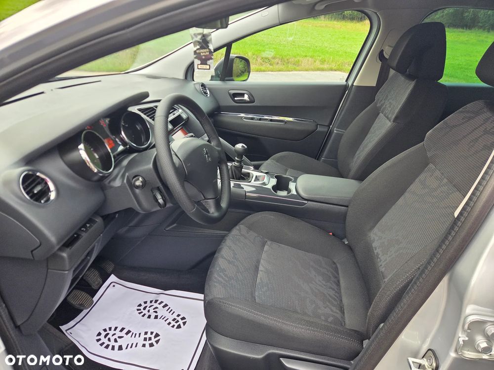 Peugeot 3008 1.6 HDi Premium - 13
