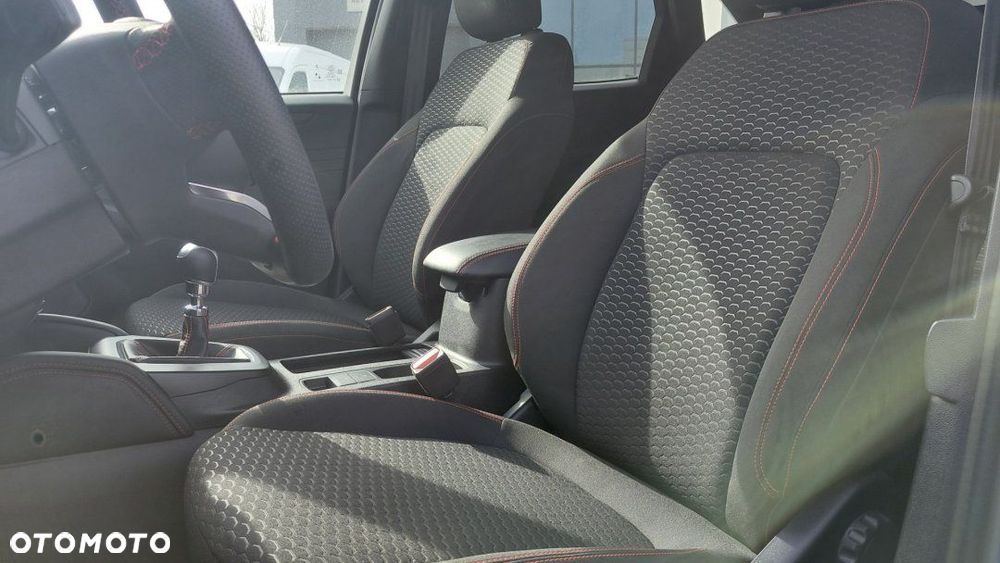 Ford Kuga - 9