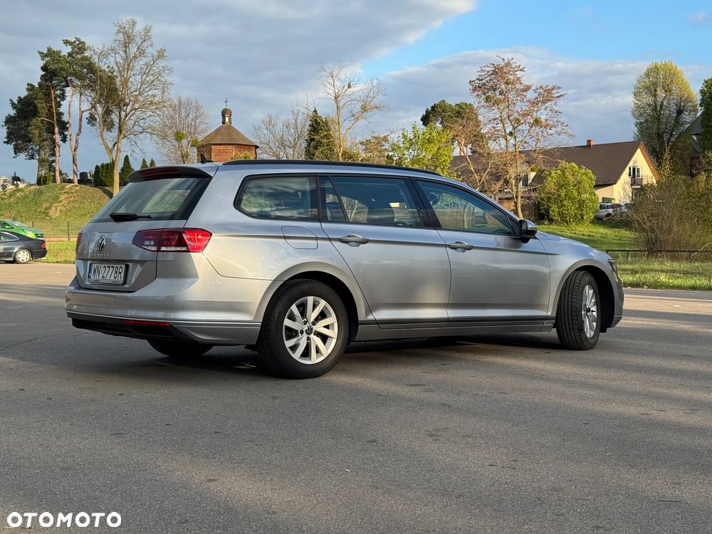 Volkswagen Passat 1.5 TSI EVO Essence DSG - 10