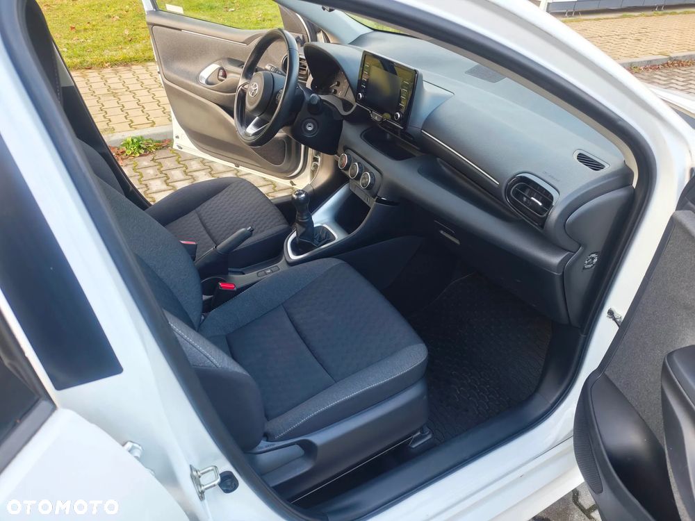 Toyota Yaris 1.0 Comfort - 11