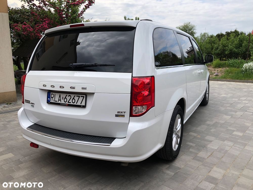 Dodge Grand Caravan 3.6 Express - 15