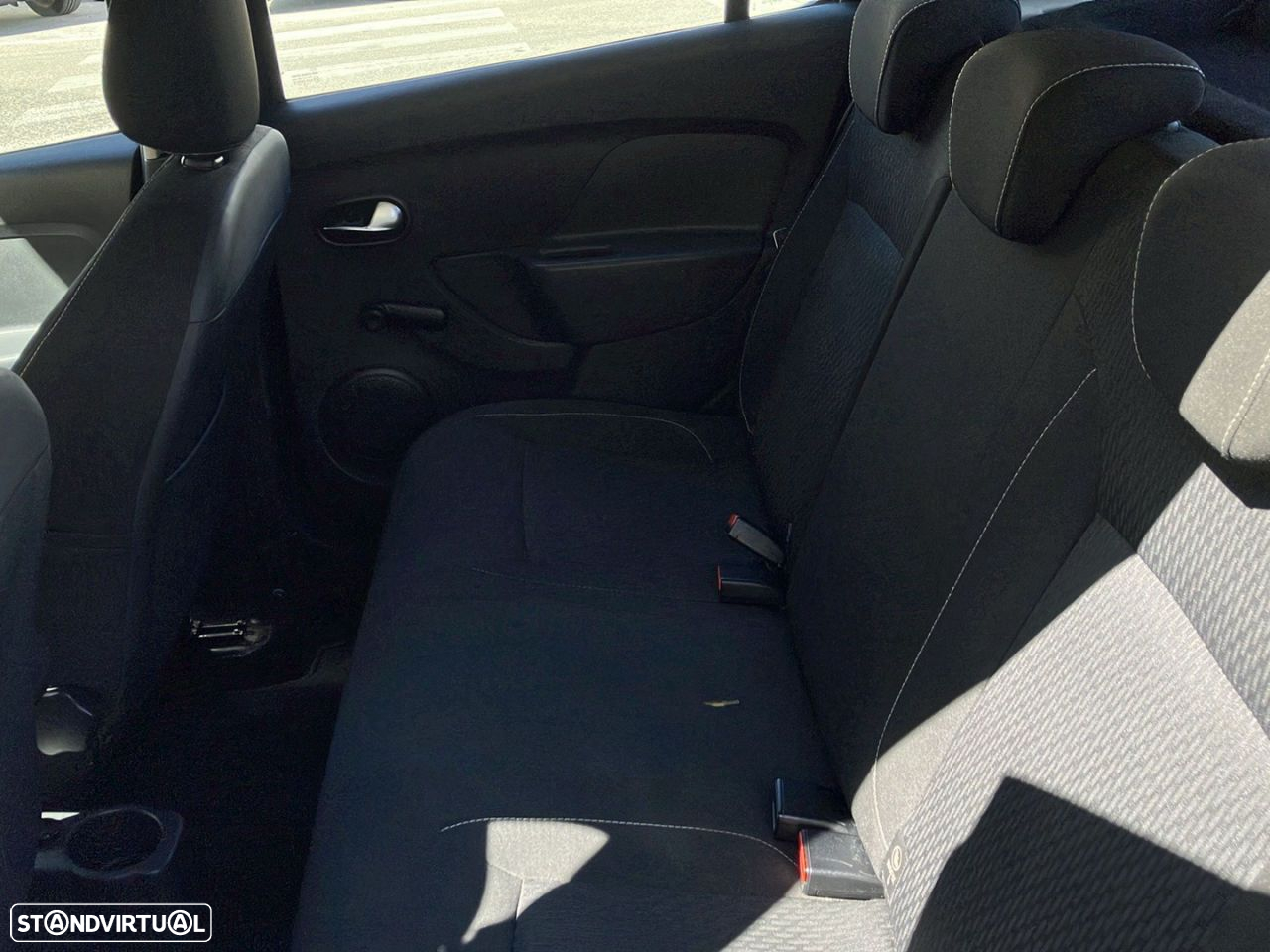 Dacia Sandero 0.9 TCe Comfort - 19