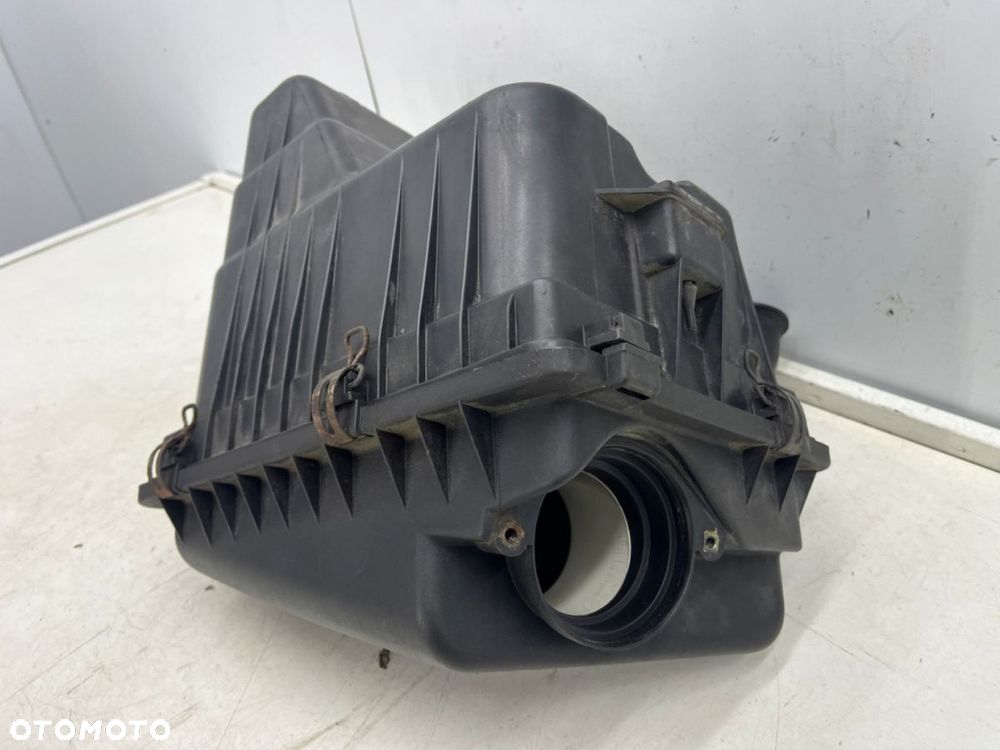 Obudowa filtra powietrza Chrysler PT Cruiser 00-10r. 2.2 CRD diesel 04891456ae - 11