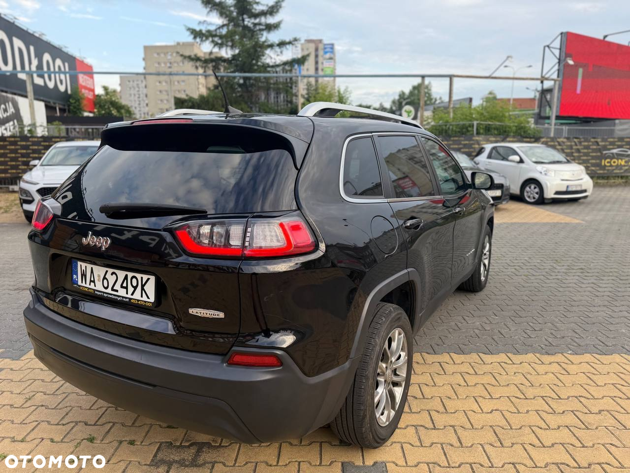 Jeep Cherokee - 9