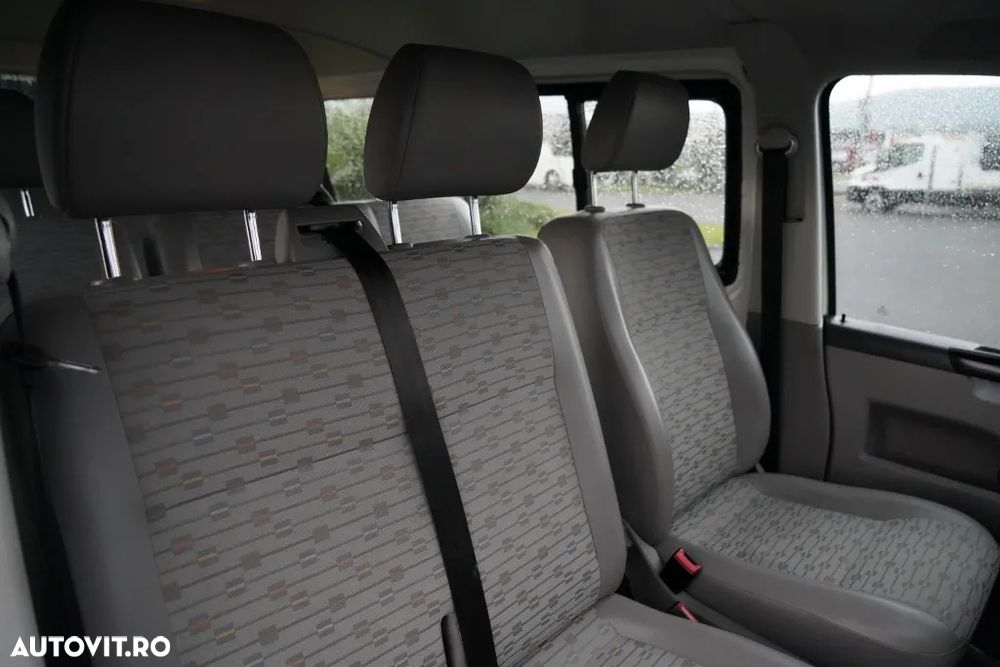 Volkswagen TRAFIC ITRANSPORTER / T5 / AUTOBUS / 9 LOCURI / IMPORTATII / AUTOBUZ / 9 LOCURI / 2022 / PRIMUL PROPRIETAR / REVIZAT - 29