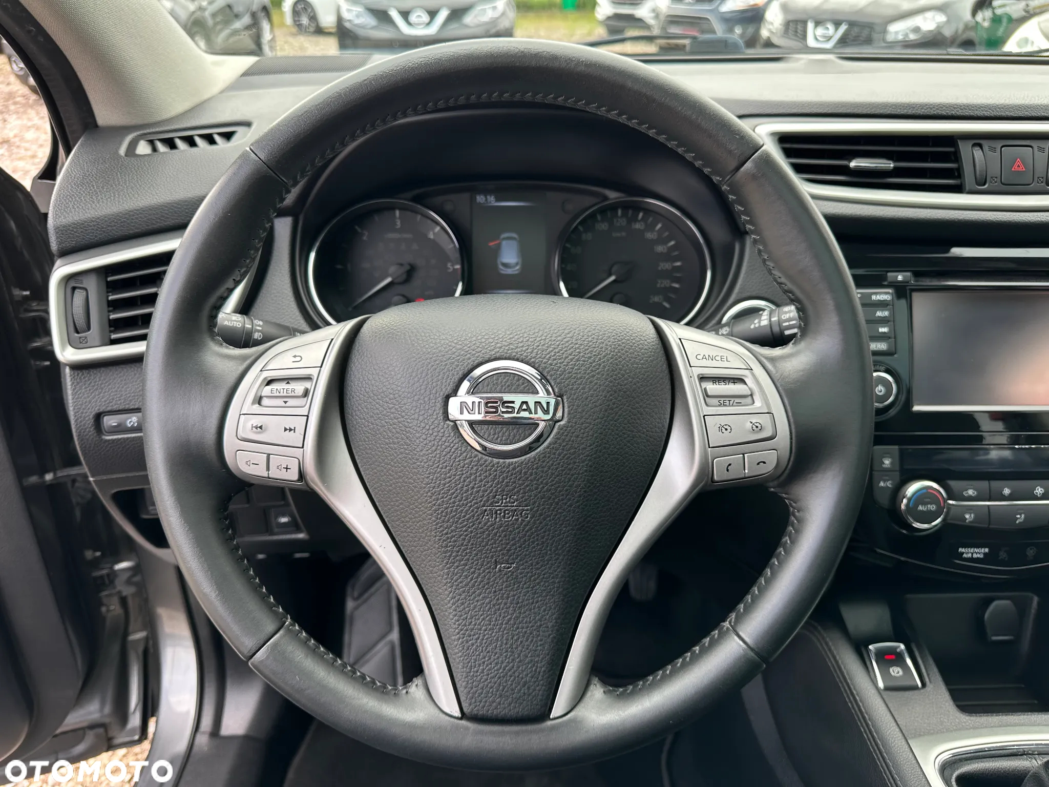 Nissan Qashqai 1.6 dCi Tekna - 11