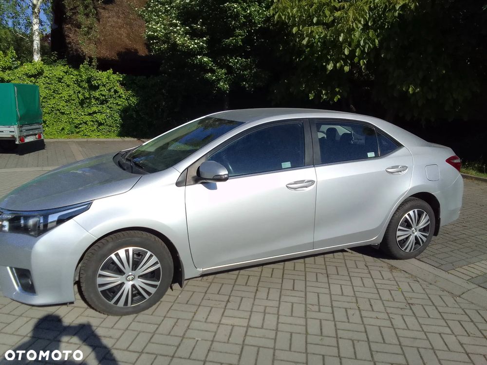 Toyota Corolla 1.6 Premium - 3