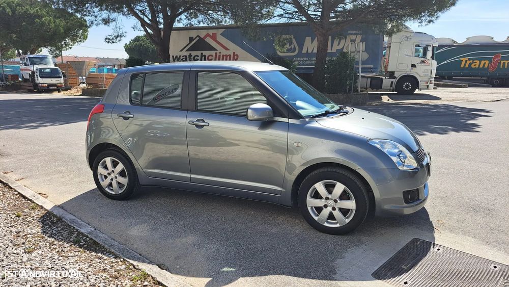 Suzuki Swift 1.3 DDiS GL - 15