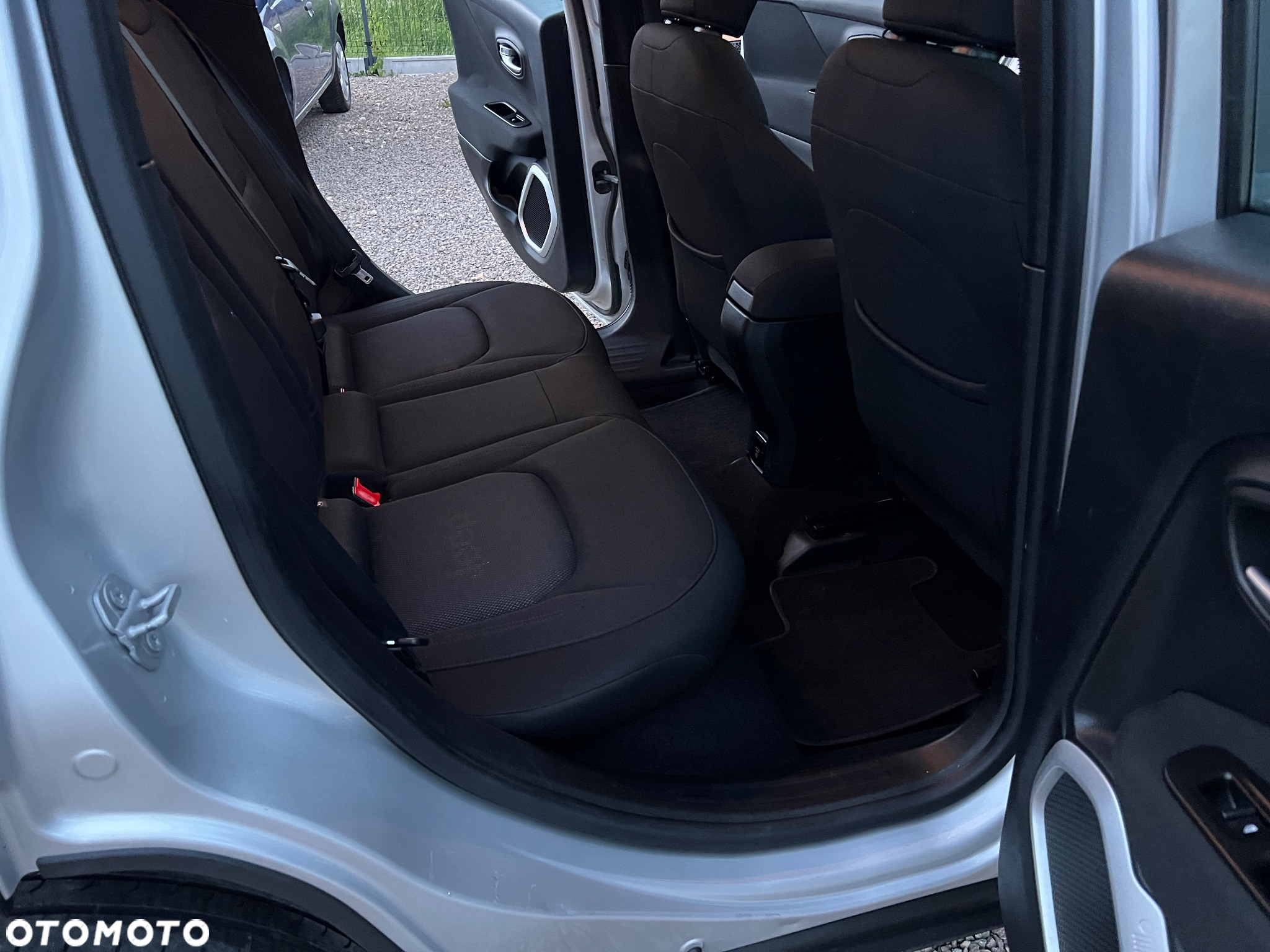 Jeep Renegade 1.4 MultiAir Longitude - 17
