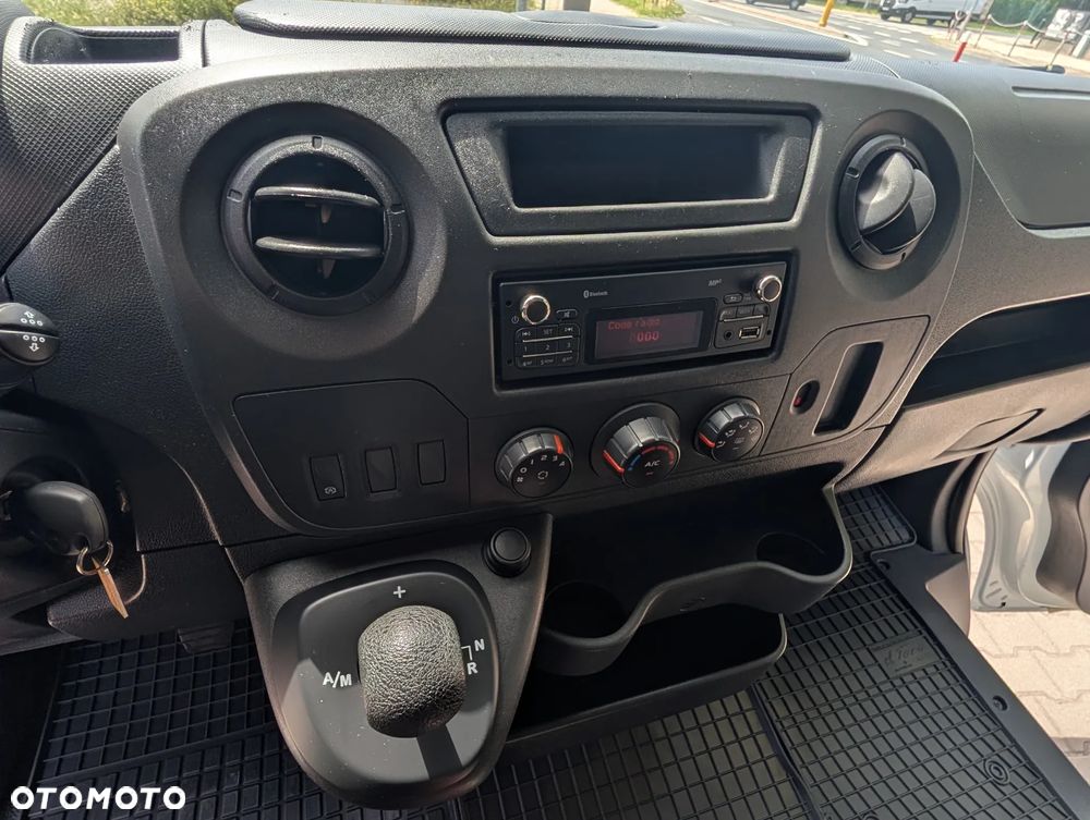 Renault Master - 31