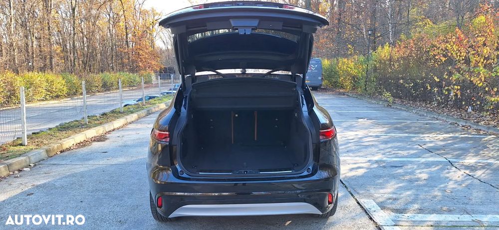 Jaguar F-Pace D200 AWD R-Dynamic SE - 19