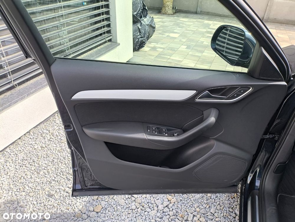 Audi Q3 - 11