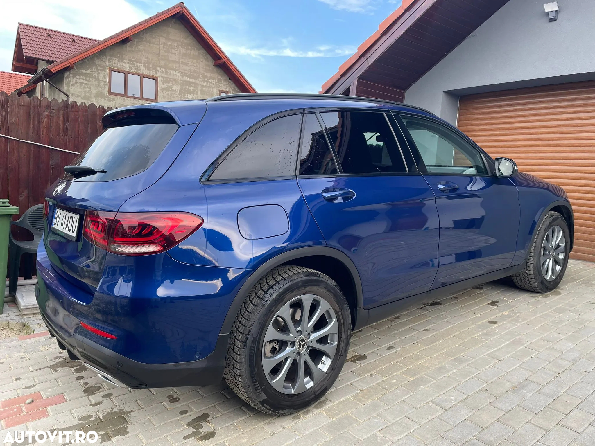 Mercedes-Benz GLC 200 4Matic 9G-TRONIC AMG Line - 5