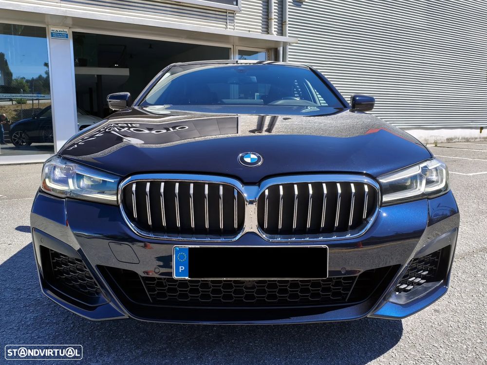 BMW 530 e Pack M — fotografia 3