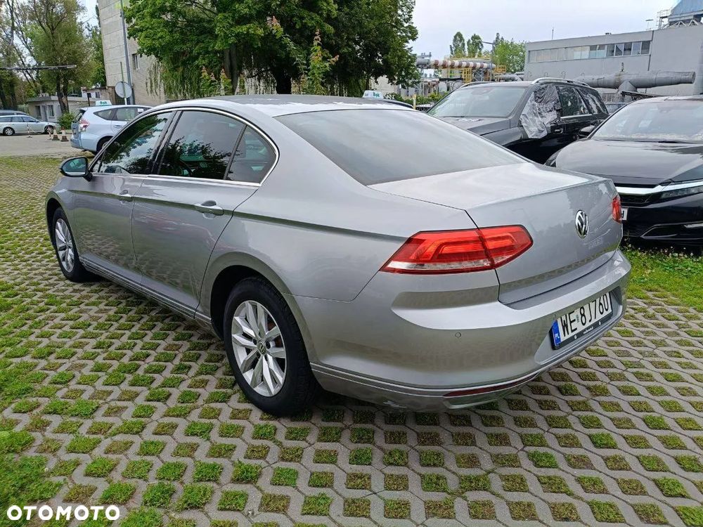 Volkswagen Passat 1.5 TSI EVO Comfortline DSG - 4
