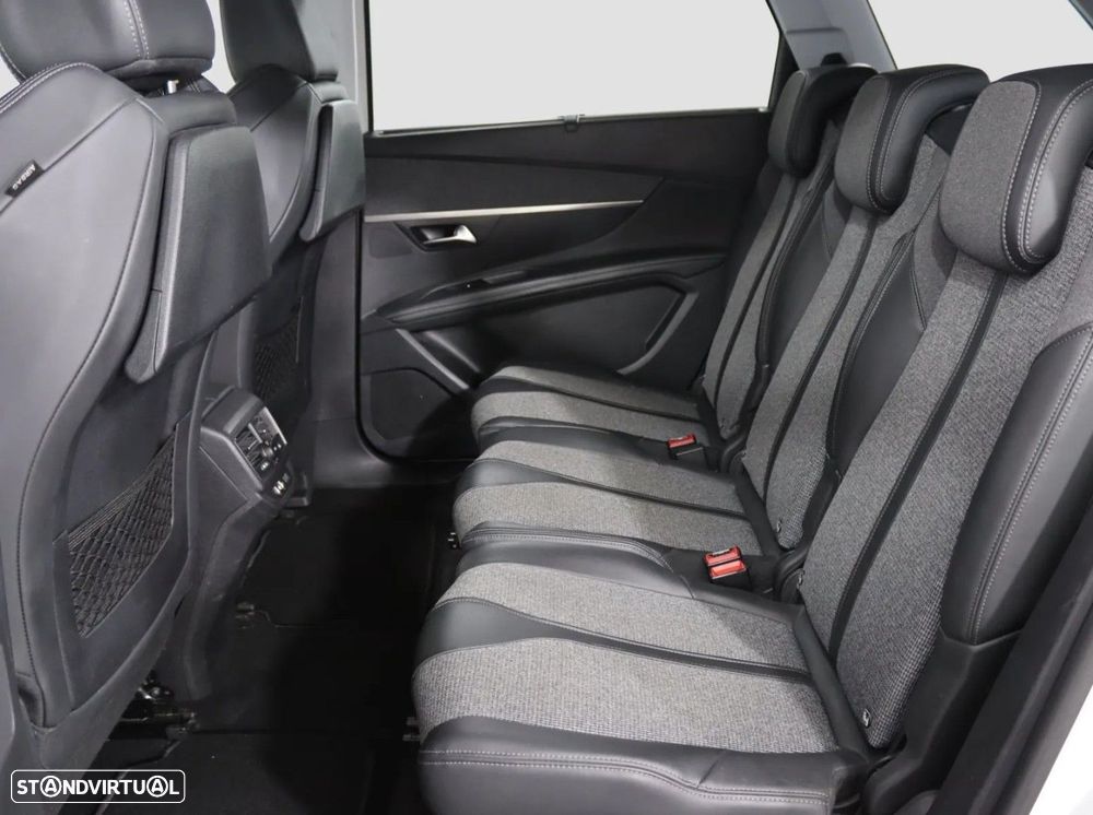 Peugeot 5008 1.2 PureTech Allure EAT6 - 16
