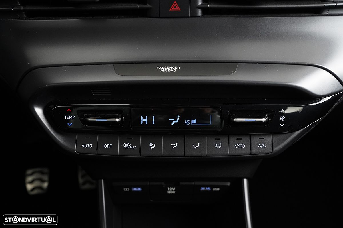 Hyundai Bayon 1.0 T-GDI Premium - 12