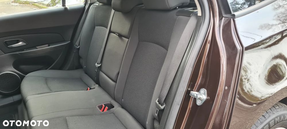 Chevrolet Cruze 1.4T LT+ - 15