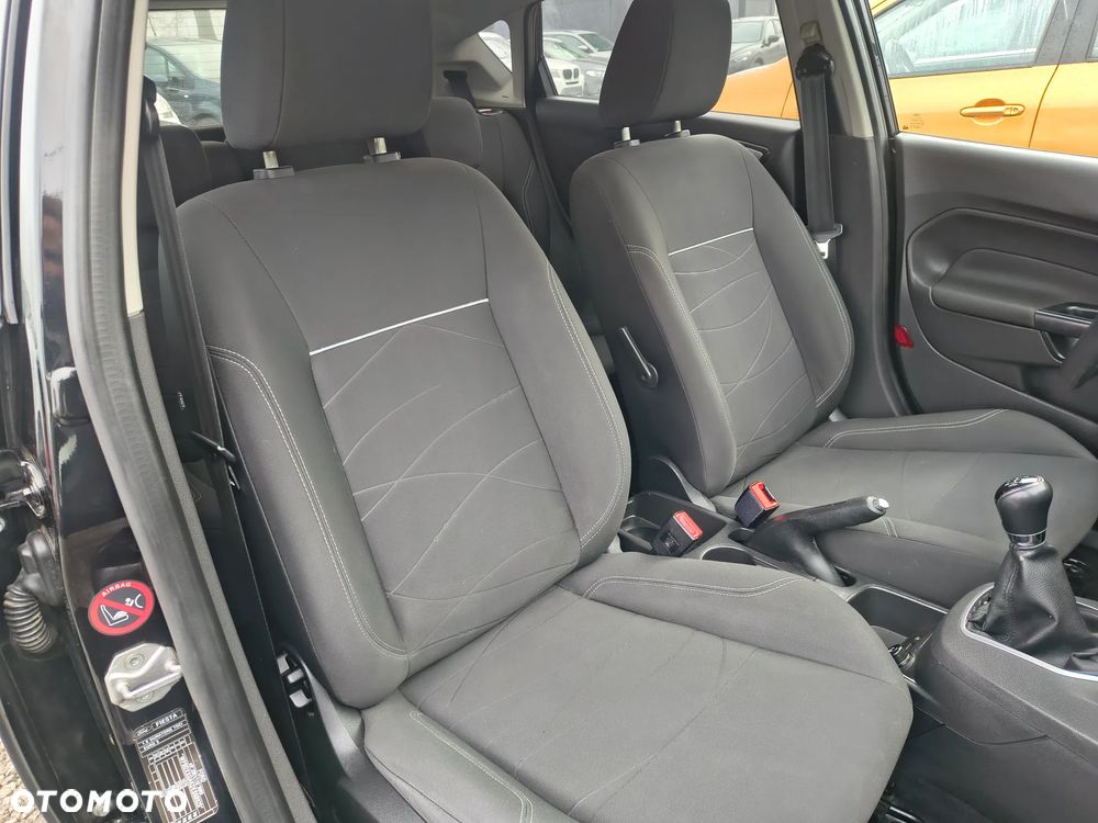 Ford Fiesta 1.6 TDCi DPF Titanium - 20