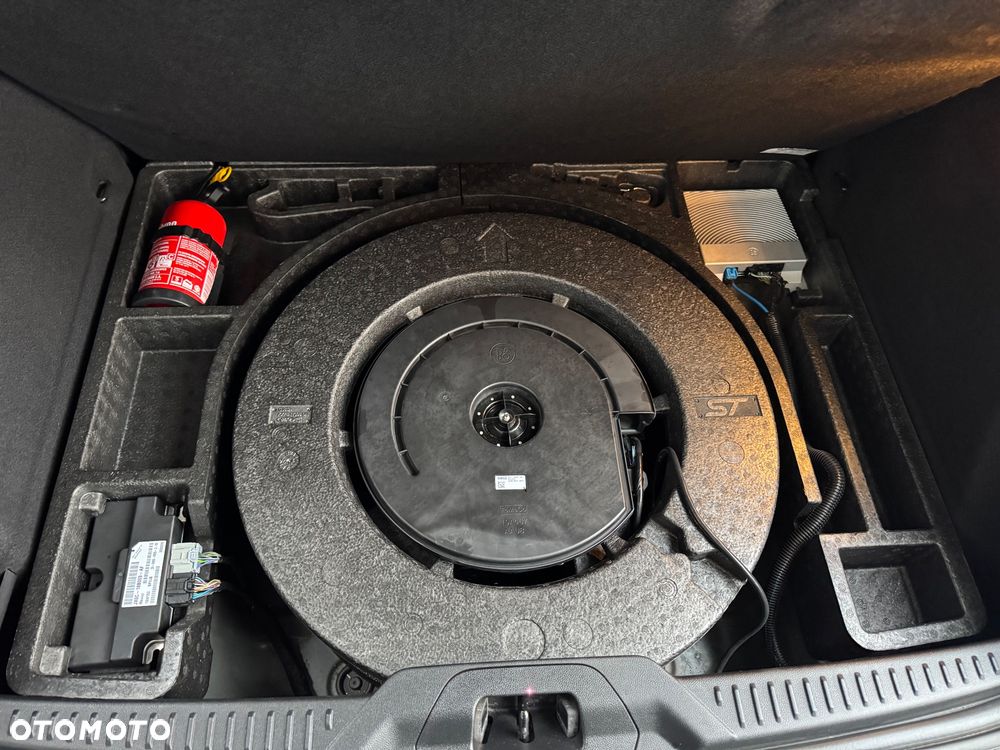 Ford Focus 2.3 EcoBoost ST - 31