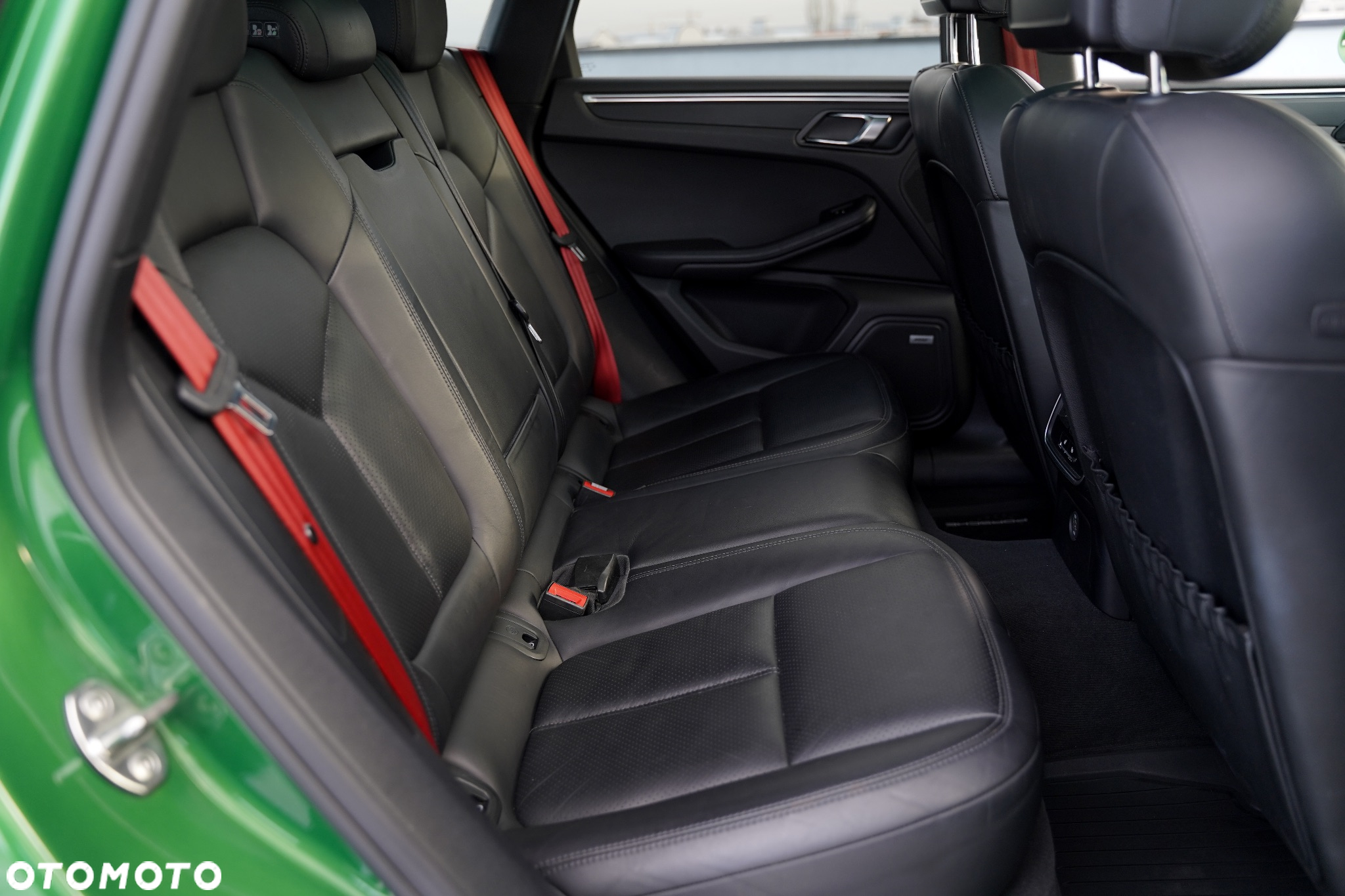 Porsche Macan Standard - 12