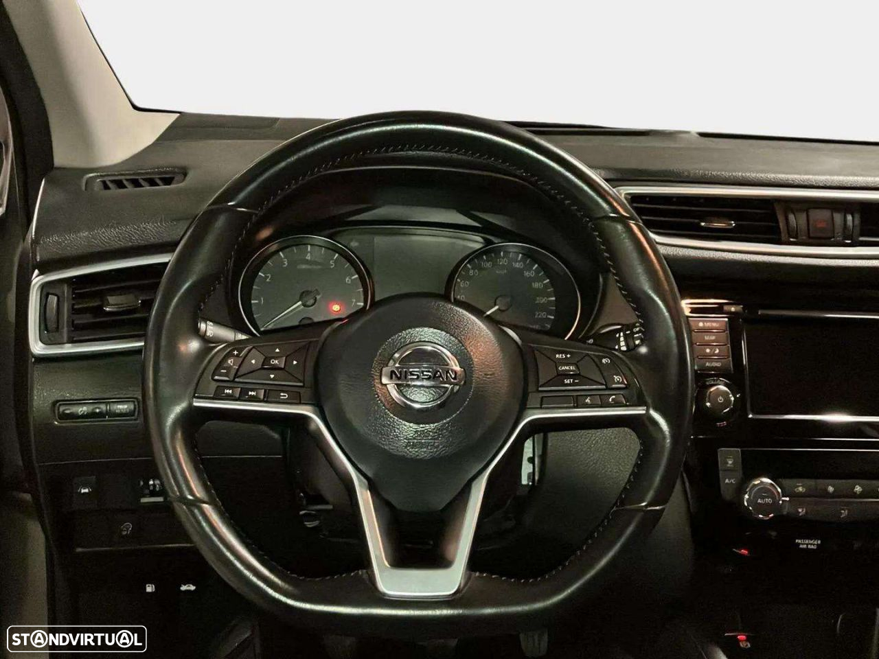 Nissan Qashqai 1.3 DIG-T N-Connecta J18 Led - 10